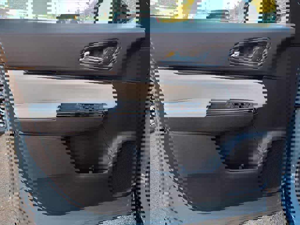 Used 2025 Honda Prologue Elite image 13