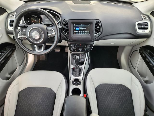 Used 2019 Jeep Compass Latitude w/ Popular Equipment Group AWD/4WD image 13