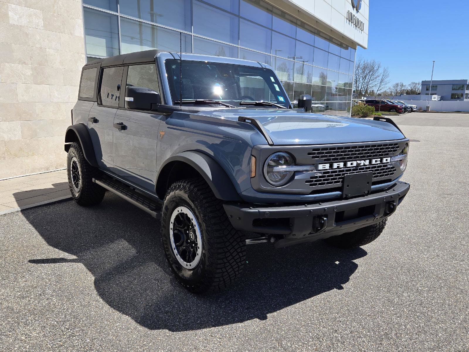 Used 2024 Ford Bronco Badlands AWD/4WD image 17
