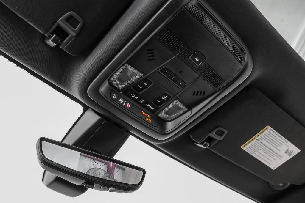 Used 2020 Cadillac XT6 Sport AWD/4WD image 33