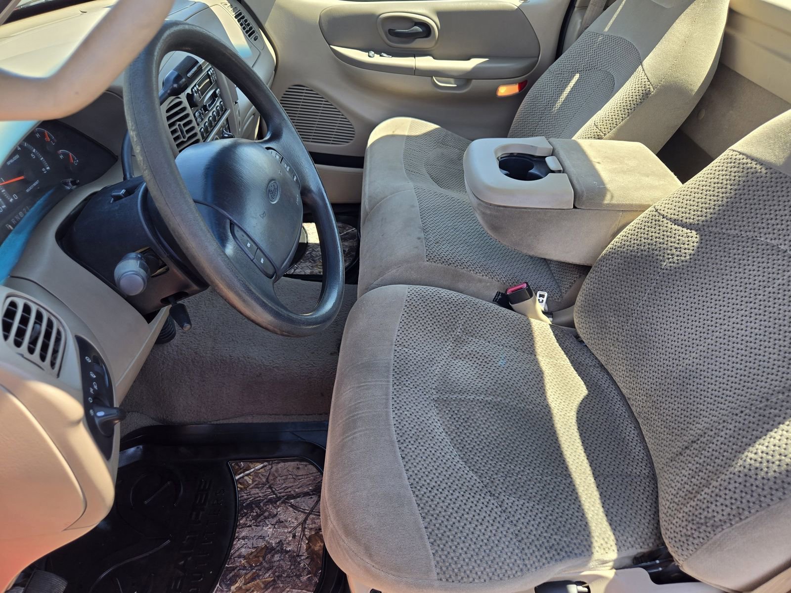 Used 2000 Ford F150 XLT AWD/4WD image 13