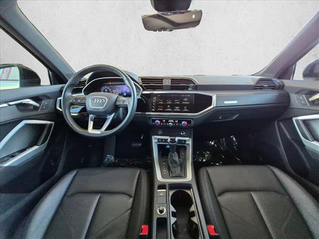 Used 2024 Audi Q3 2.0T Premium Plus AWD/4WD image 18