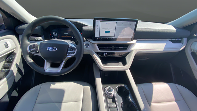 New 2026 Ford Explorer Active w/ Active Comfort Package AWD/4WD image 11