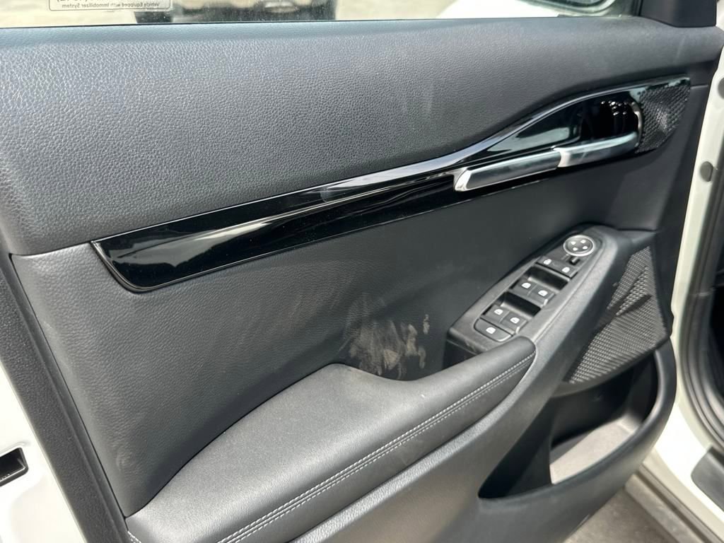 New 2025 Kia Seltos S image 10