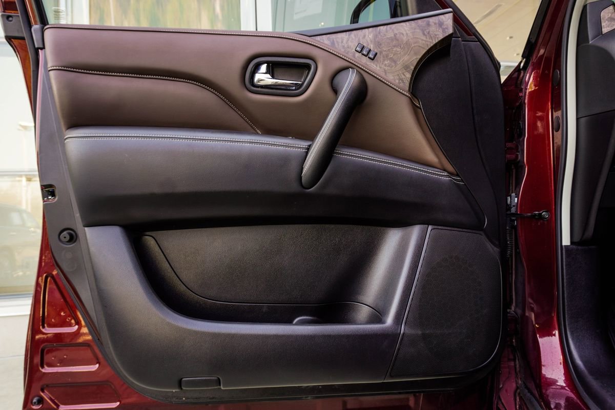 Used 2022 INFINITI QX80 Premium Select w/ Cargo Package image 34