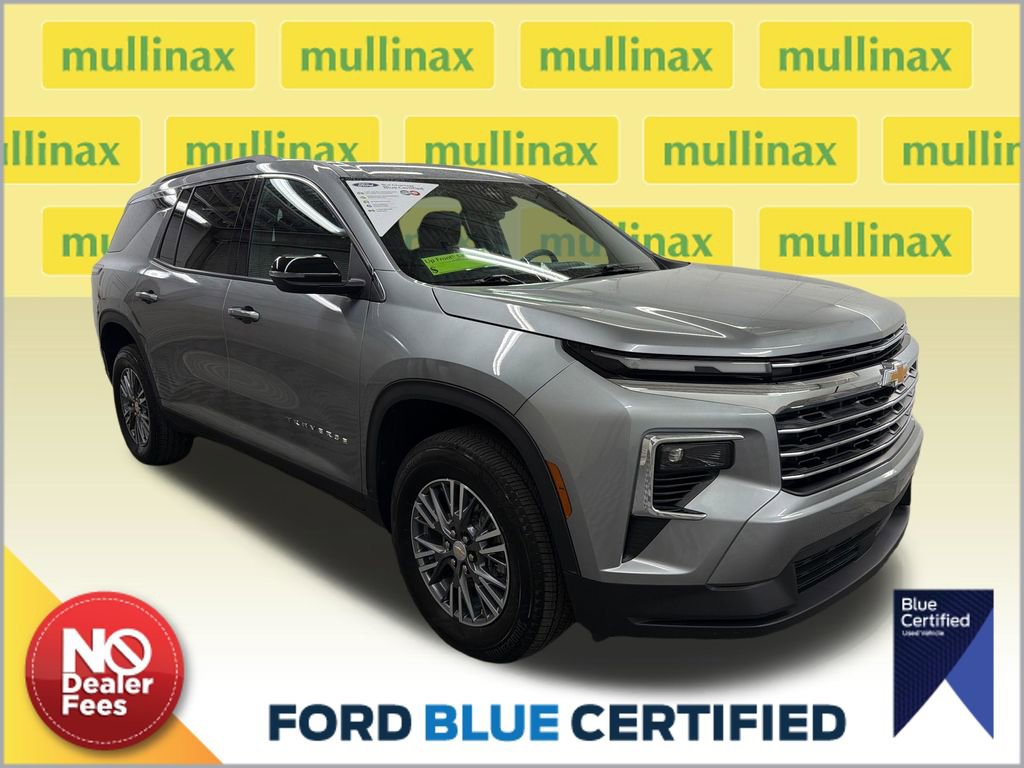 Used 2026 Chevrolet Traverse LT