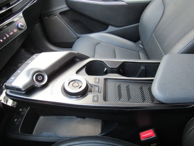 Used 2023 Kia EV6 Wind image 44