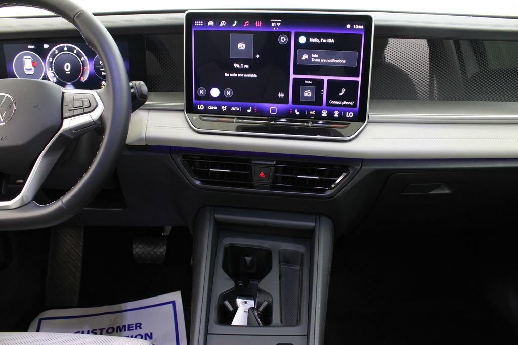 Certified 2025 Volkswagen Tiguan SE image 21