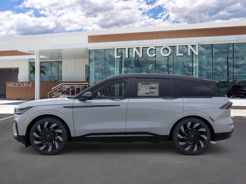New 2026 Lincoln Nautilus Reserve w/ Jet Appearance Package AWD/4WD image 3