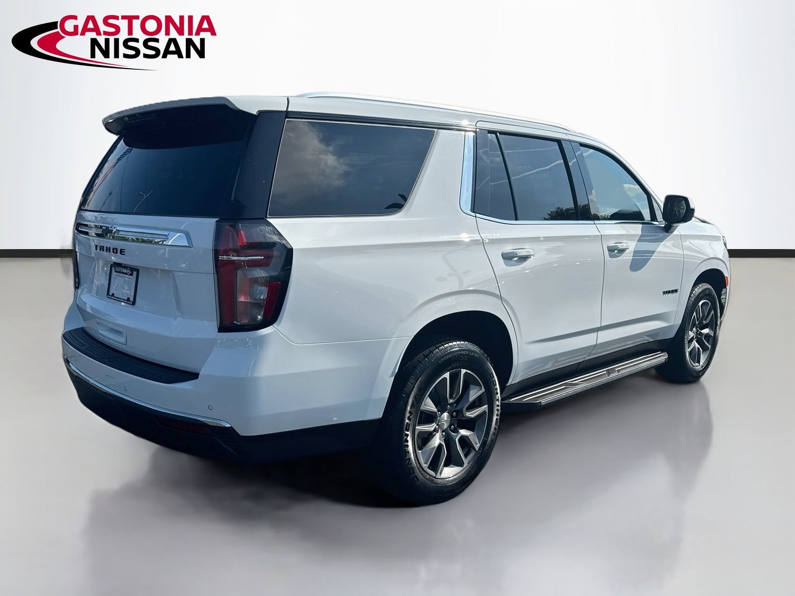 Used 2024 Chevrolet Tahoe LS w/ Driver Alert Package RWD image 9