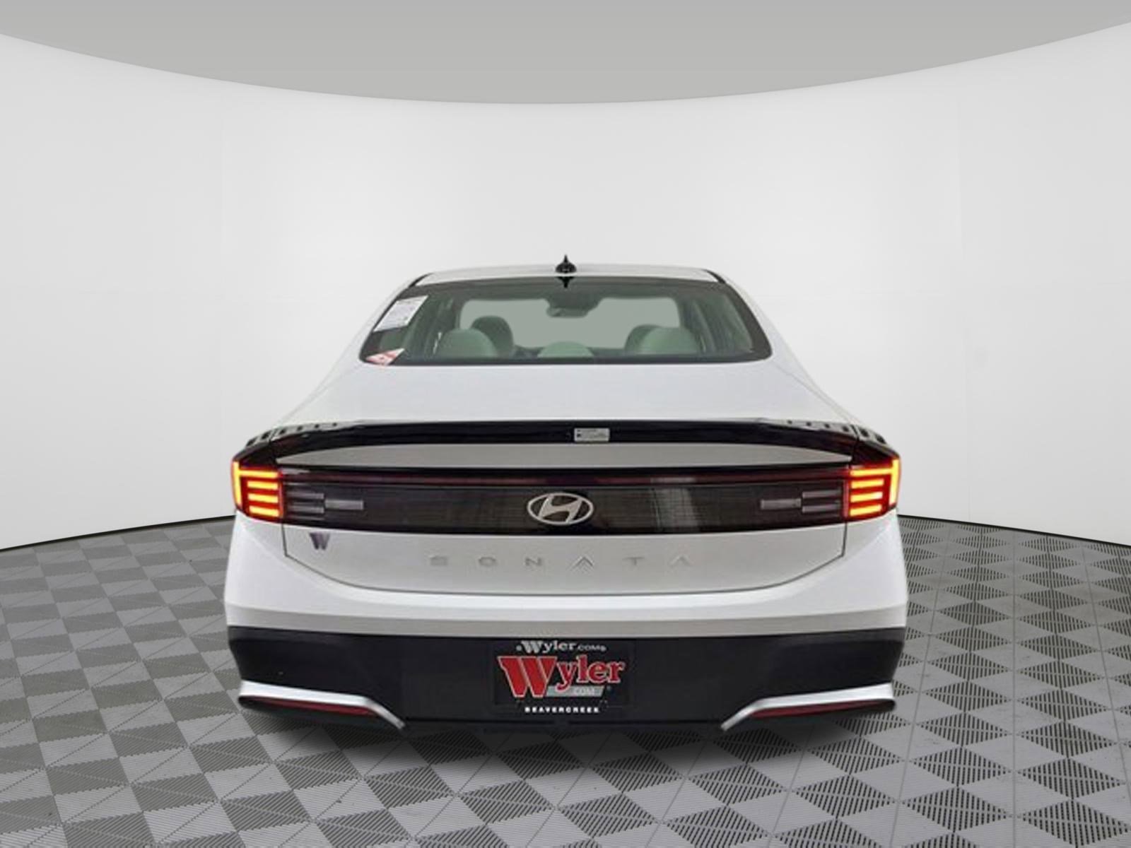 Certified 2025 Hyundai Sonata SE image 37