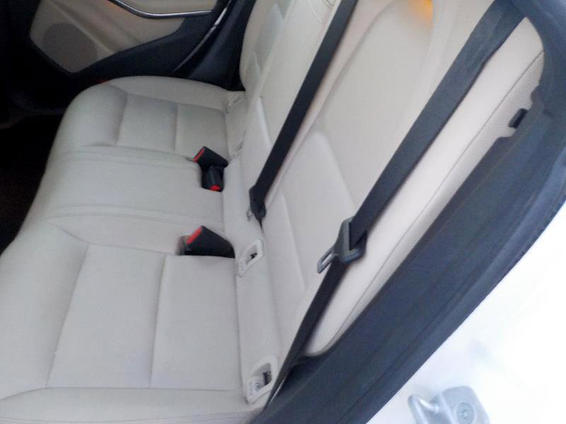 Used 2018 Mercedes-Benz CLA 250 w/ Premium Package image 18