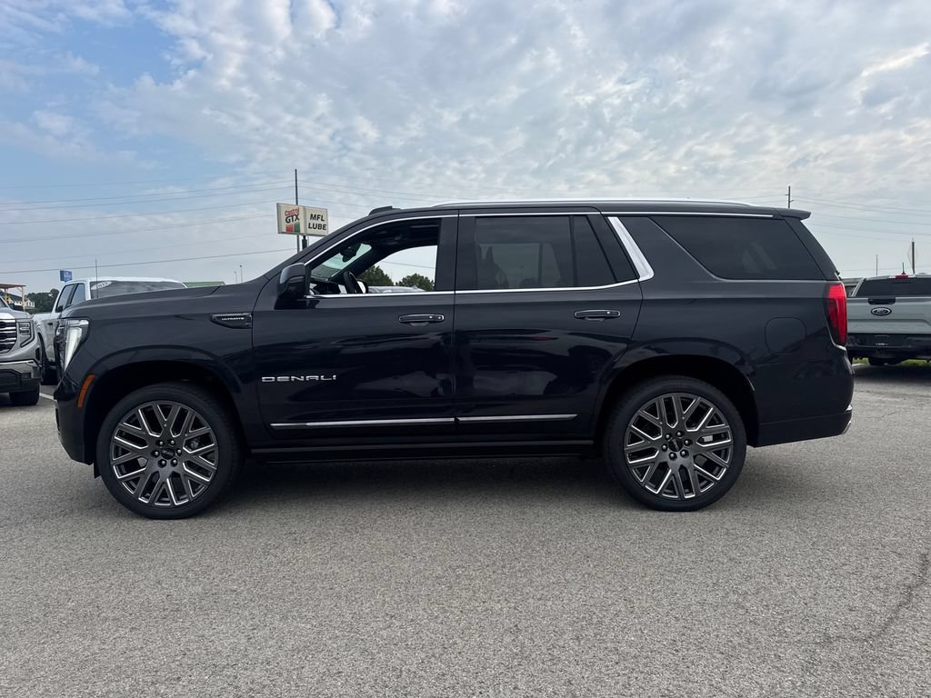 New 2026 GMC Yukon Denali Ultimate AWD/4WD image 3