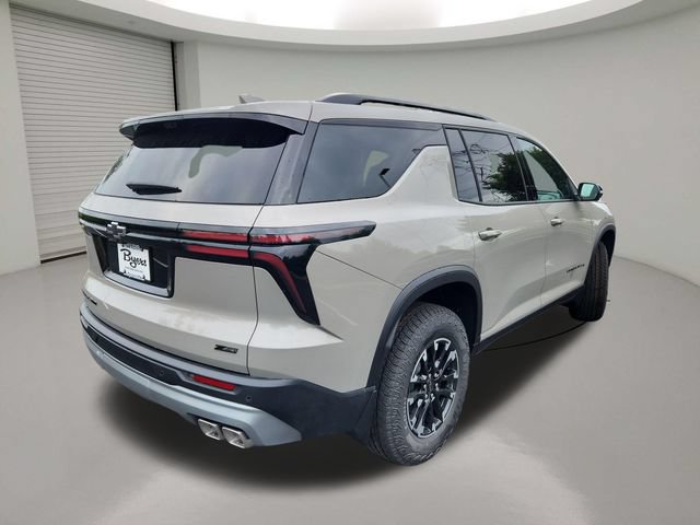New 2026 Chevrolet Traverse Z71 w/ Driver Confidence Package AWD/4WD image 7