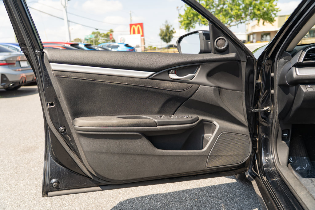 Used 2018 Honda Civic EX-T image 10