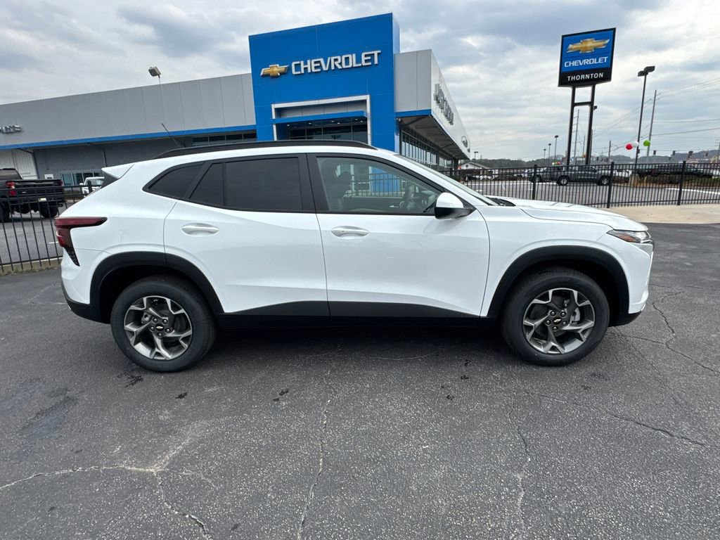 New 2026 Chevrolet Trax LT w/ Driver Confidence Package image 5