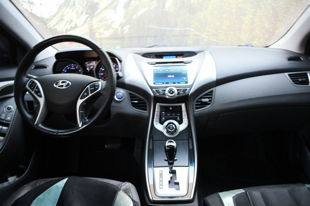 Used 2011 Hyundai Elantra Limited w/ Premium Pkg 5 FWD image 18