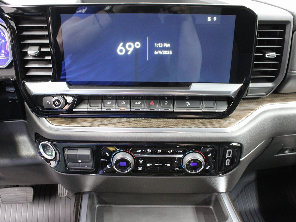 Used 2024 Chevrolet Silverado 1500 LT Trail Boss image 14