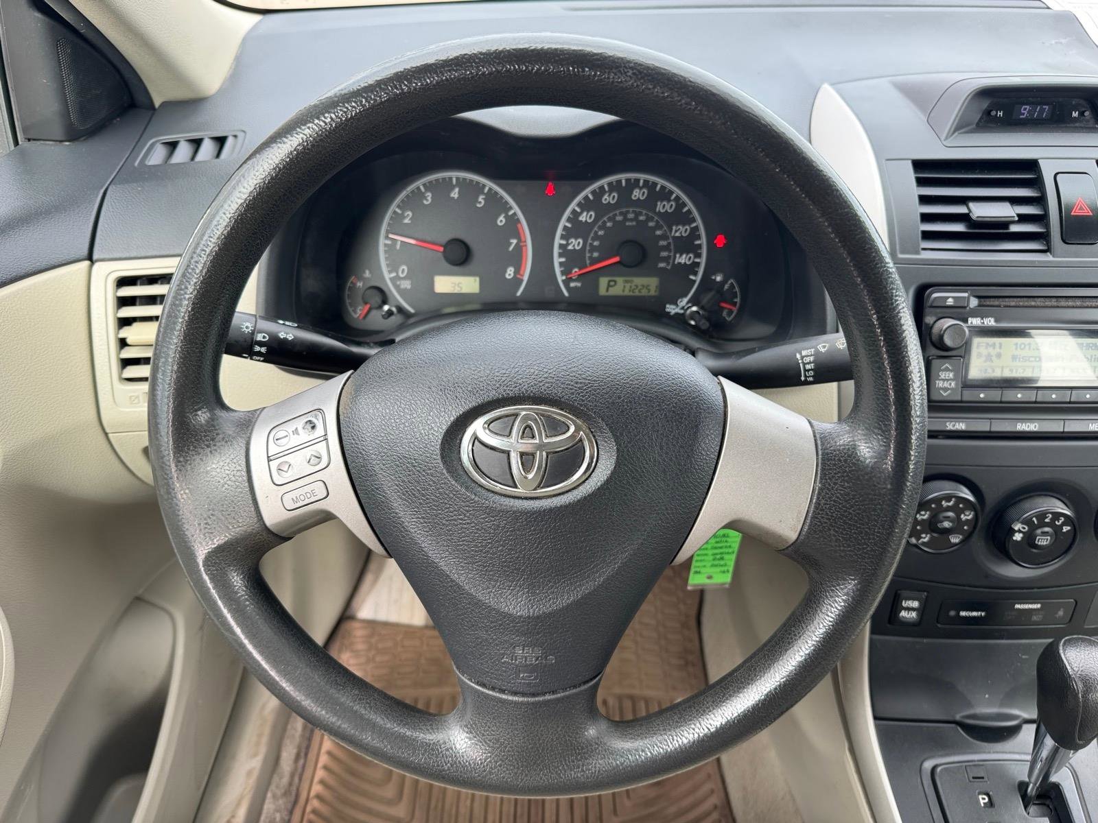 Used 2012 Toyota Corolla L image 8