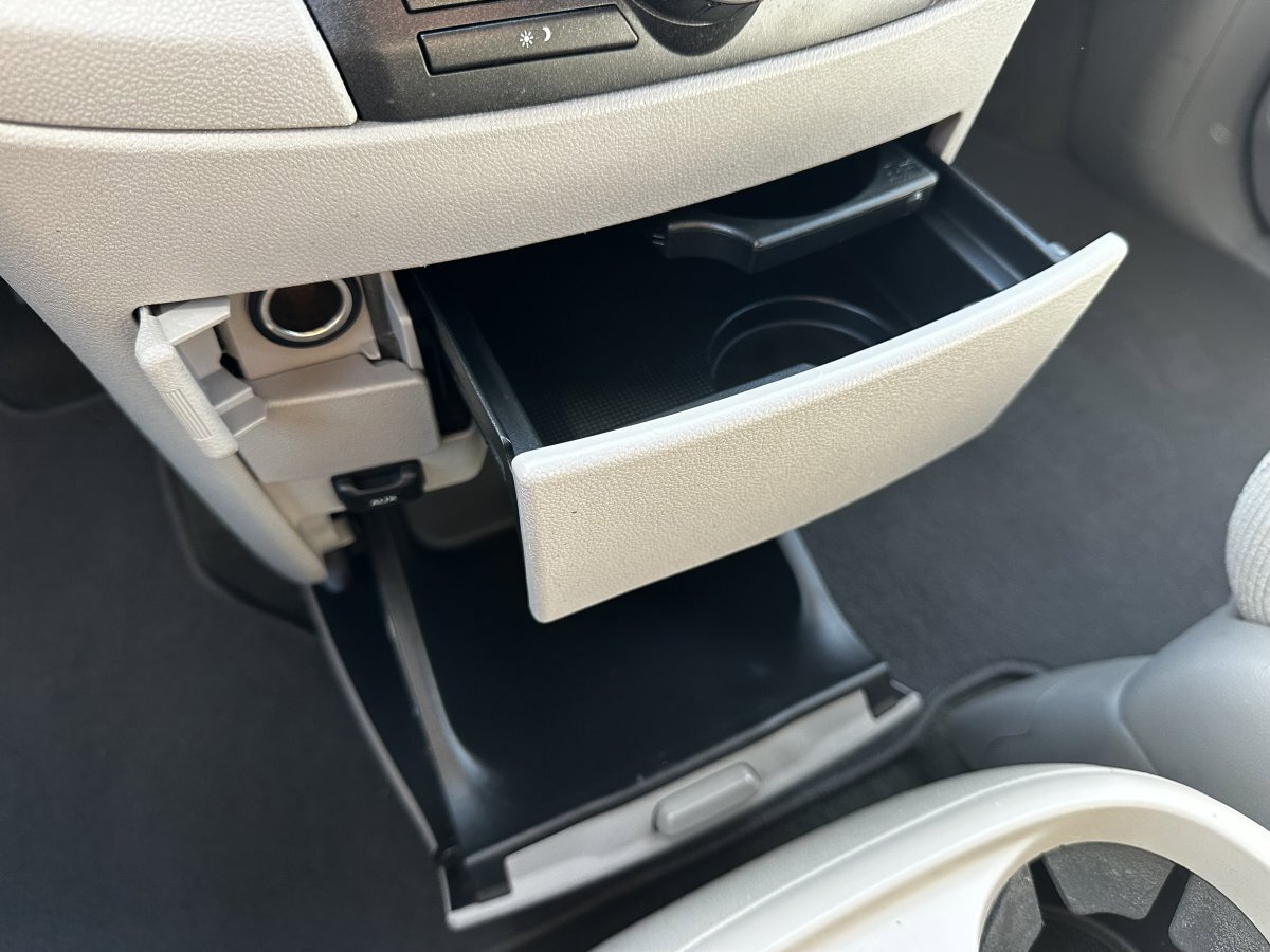 Used 2013 Honda Odyssey LX image 27