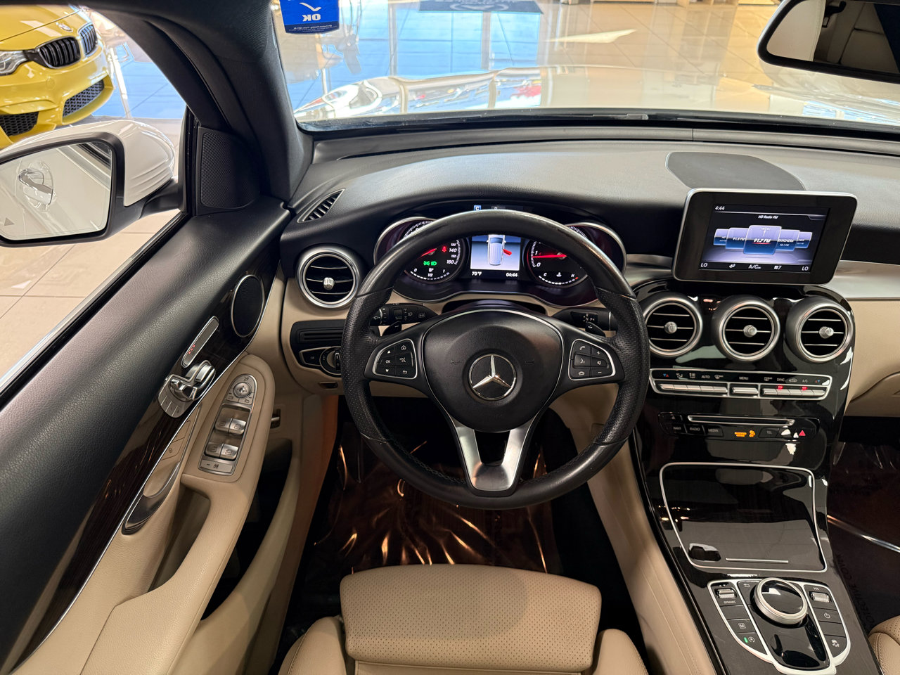 Used 2018 Mercedes-Benz GLC 300 GLC300 4MATIC image 11