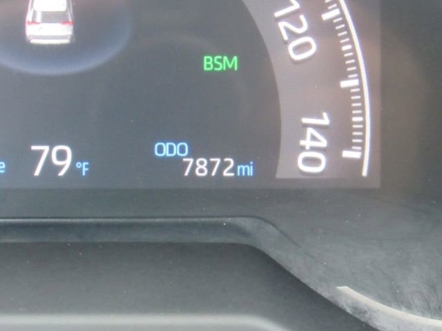 Used 2025 Toyota RAV4 XLE image 39