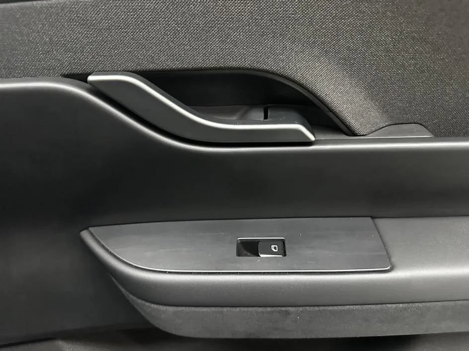 Used 2023 Fisker Ocean One AWD/4WD image 26