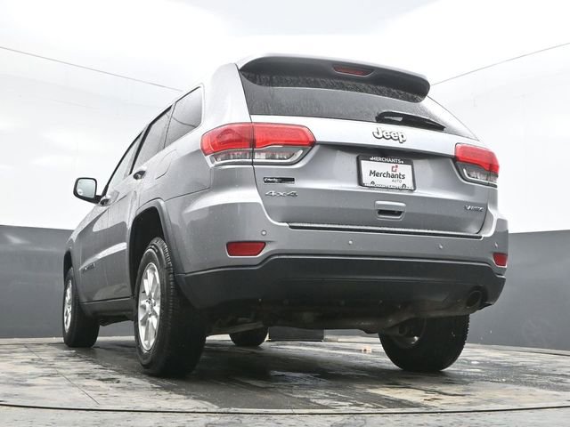 Used 2019 Jeep Grand Cherokee Laredo AWD/4WD image 38