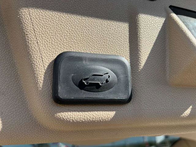 Used 2009 Buick Enclave CXL w/ Entertainment Package #4 image 20