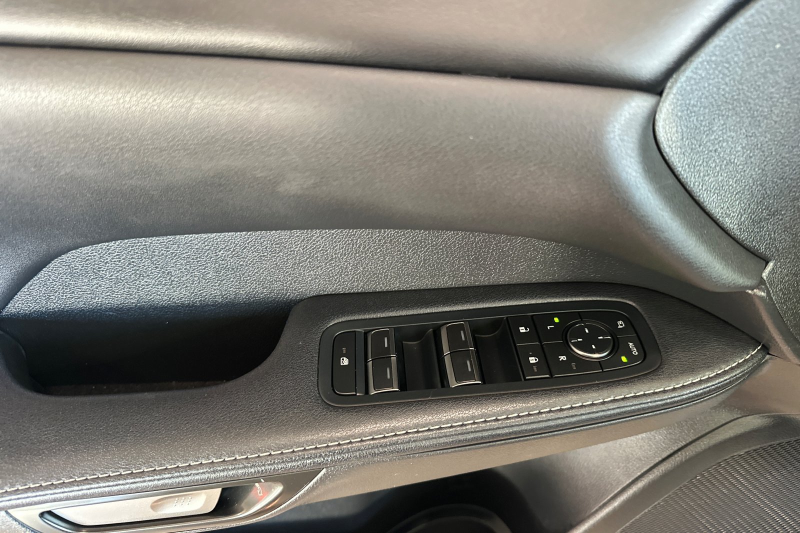 Certified 2023 Lexus RX 350 AWD w/ Cold Area Package image 8
