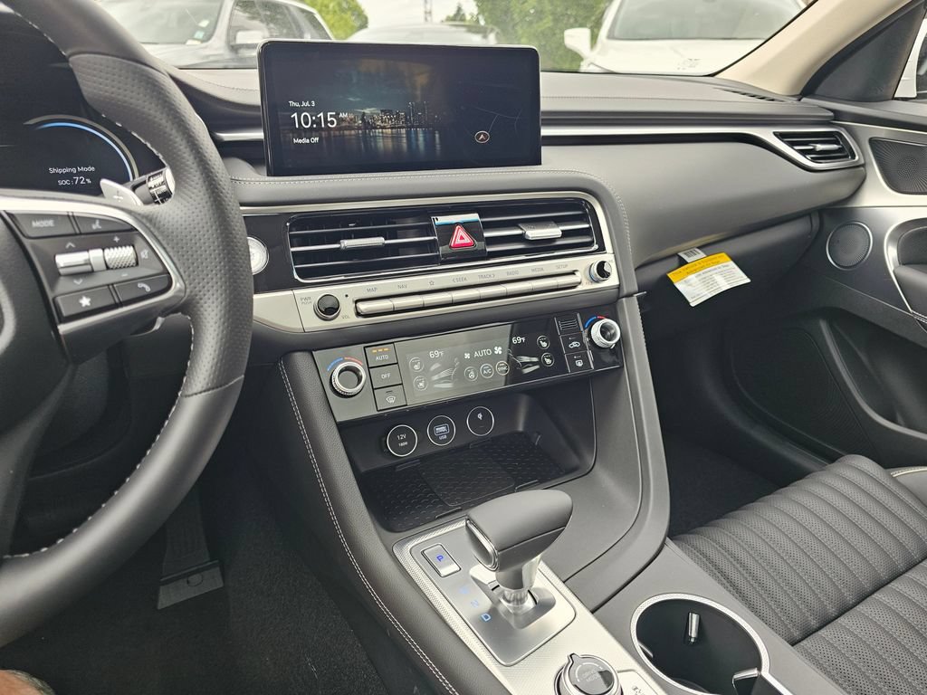 Certified 2026 Genesis G70 2.5T Prestige AWD/4WD image 28