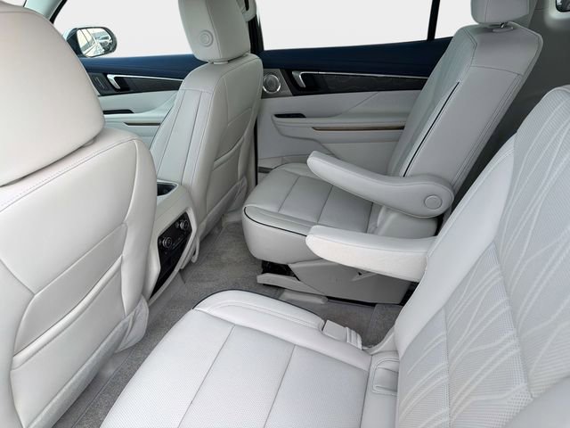 New 2026 Buick Enclave Avenir w/ Super Cruise Package image 13