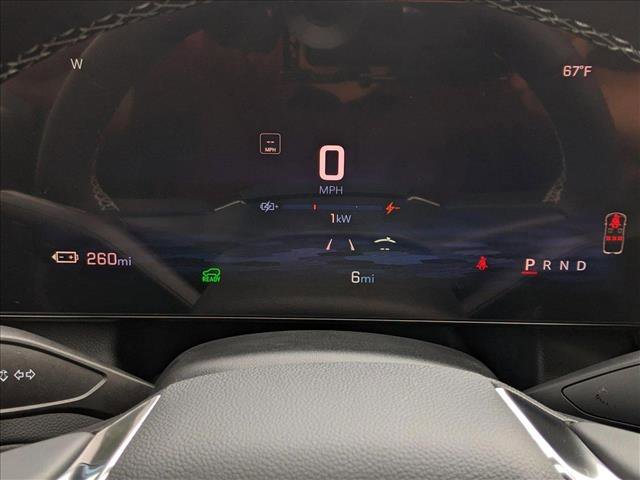 New 2025 Chevrolet Equinox EV LT image 10