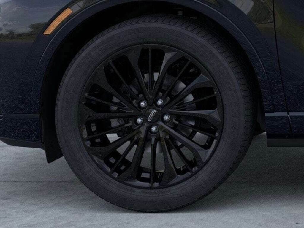 New 2025 Lincoln Corsair Reserve w/ Jet Appearance Package image 41