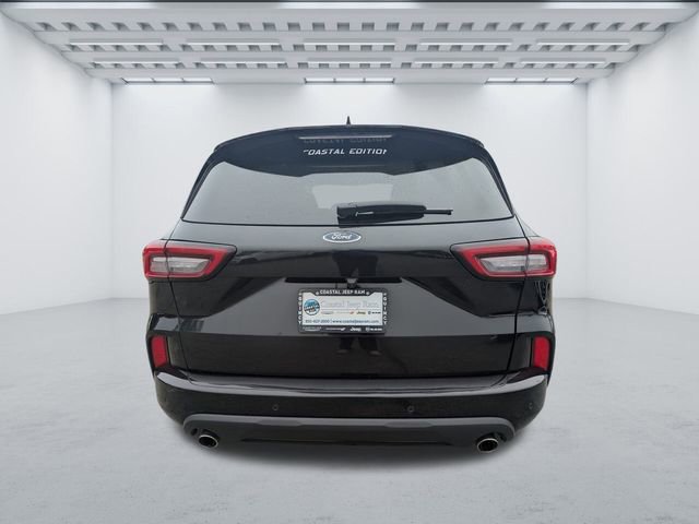Used 2023 Ford Escape ST-Line w/ Tech Pack #1 image 5