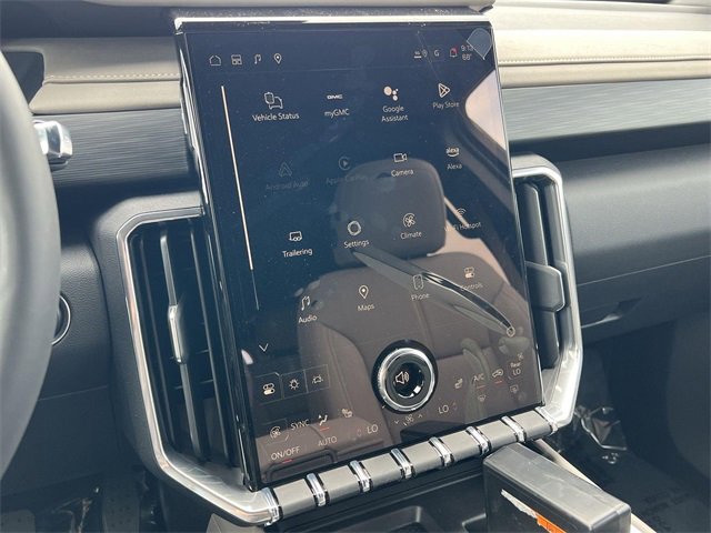 New 2025 GMC Acadia Elevation image 16