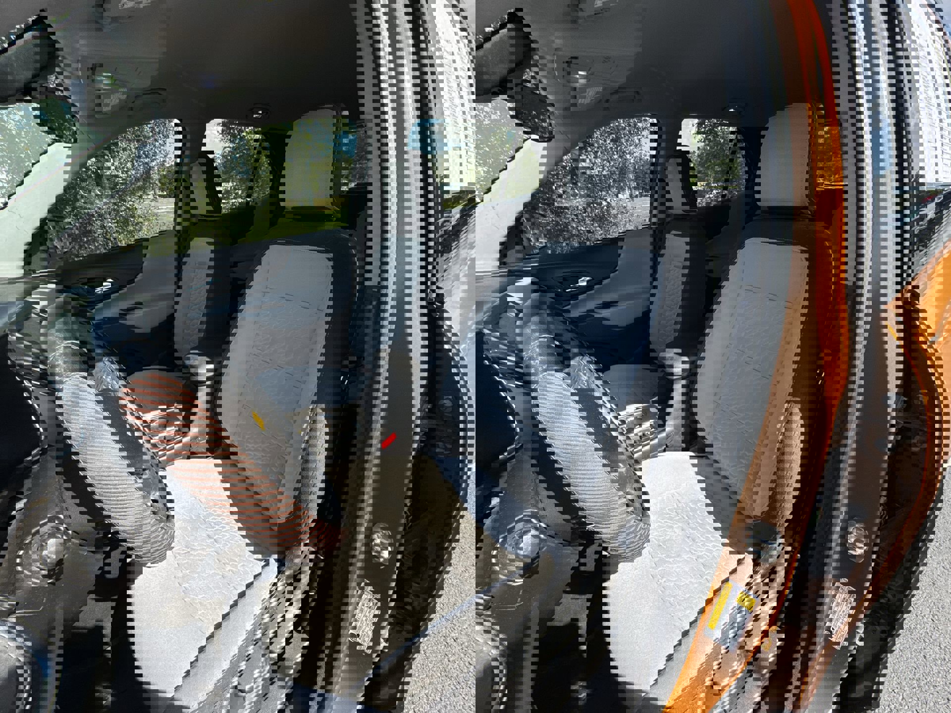 Used 2018 Chevrolet Equinox LS image 11