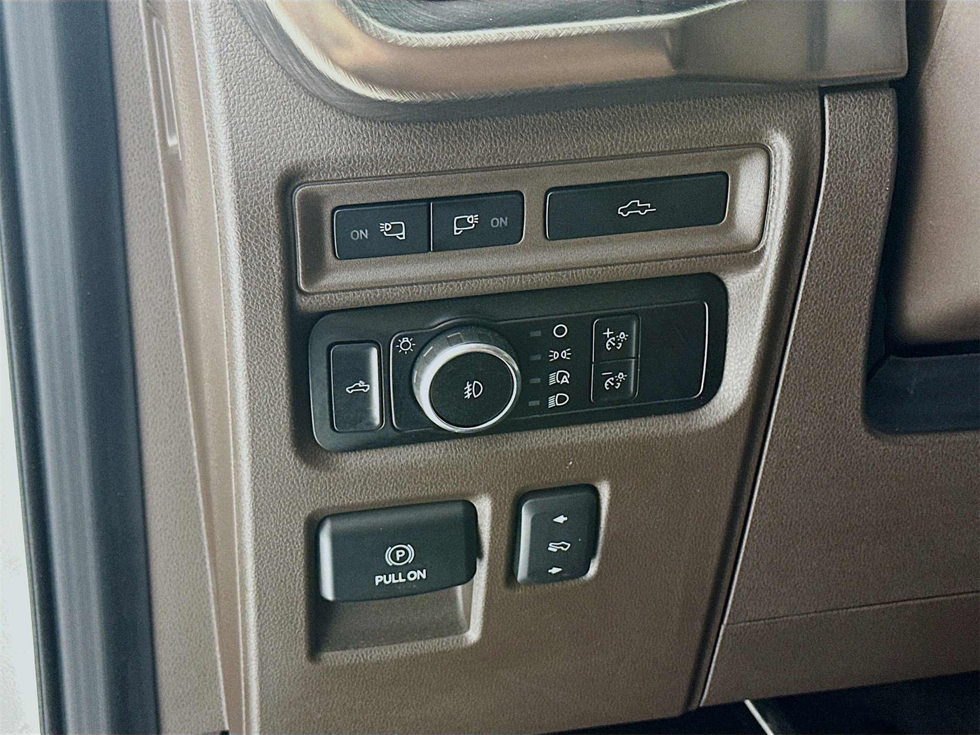 Used 2023 Ford F150 King Ranch w/ Equipment Group 601A High image 11