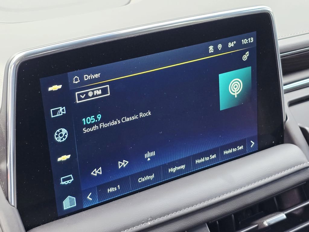 Used 2023 Chevrolet Suburban LT image 27