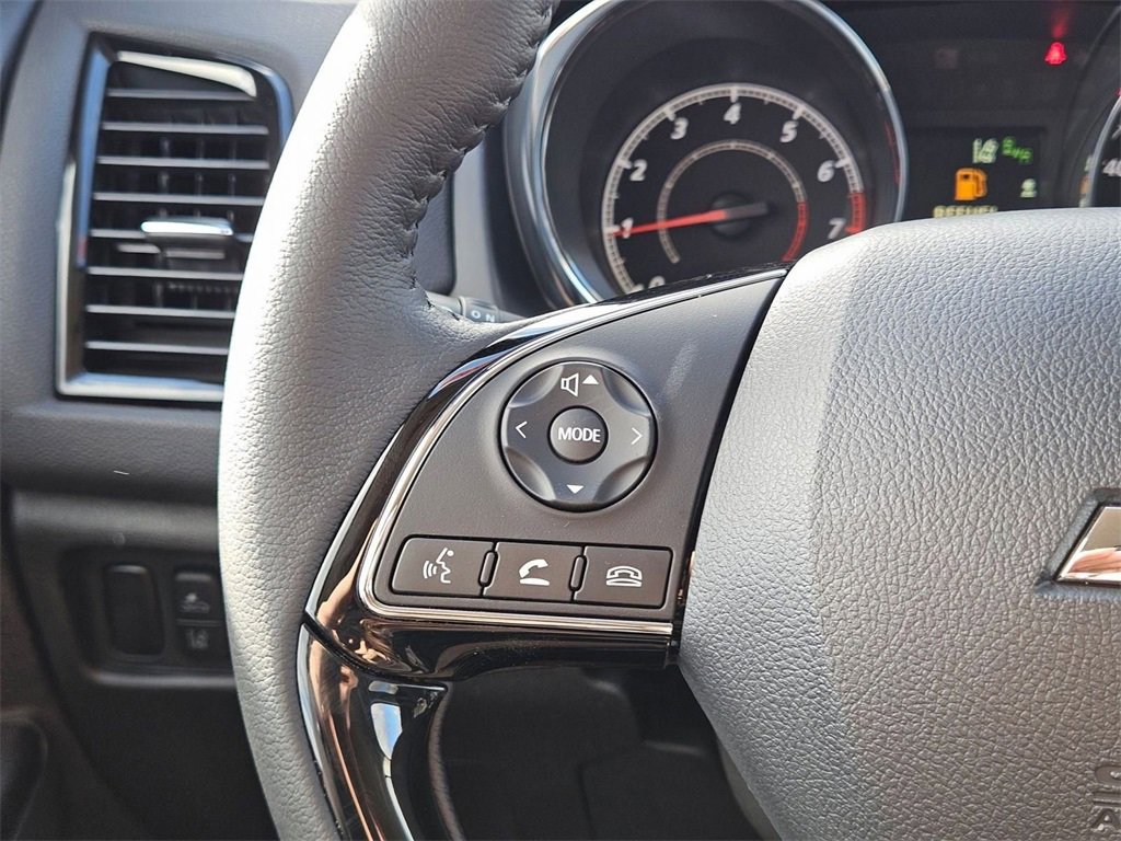 New 2025 Mitsubishi Outlander Sport SE image 19