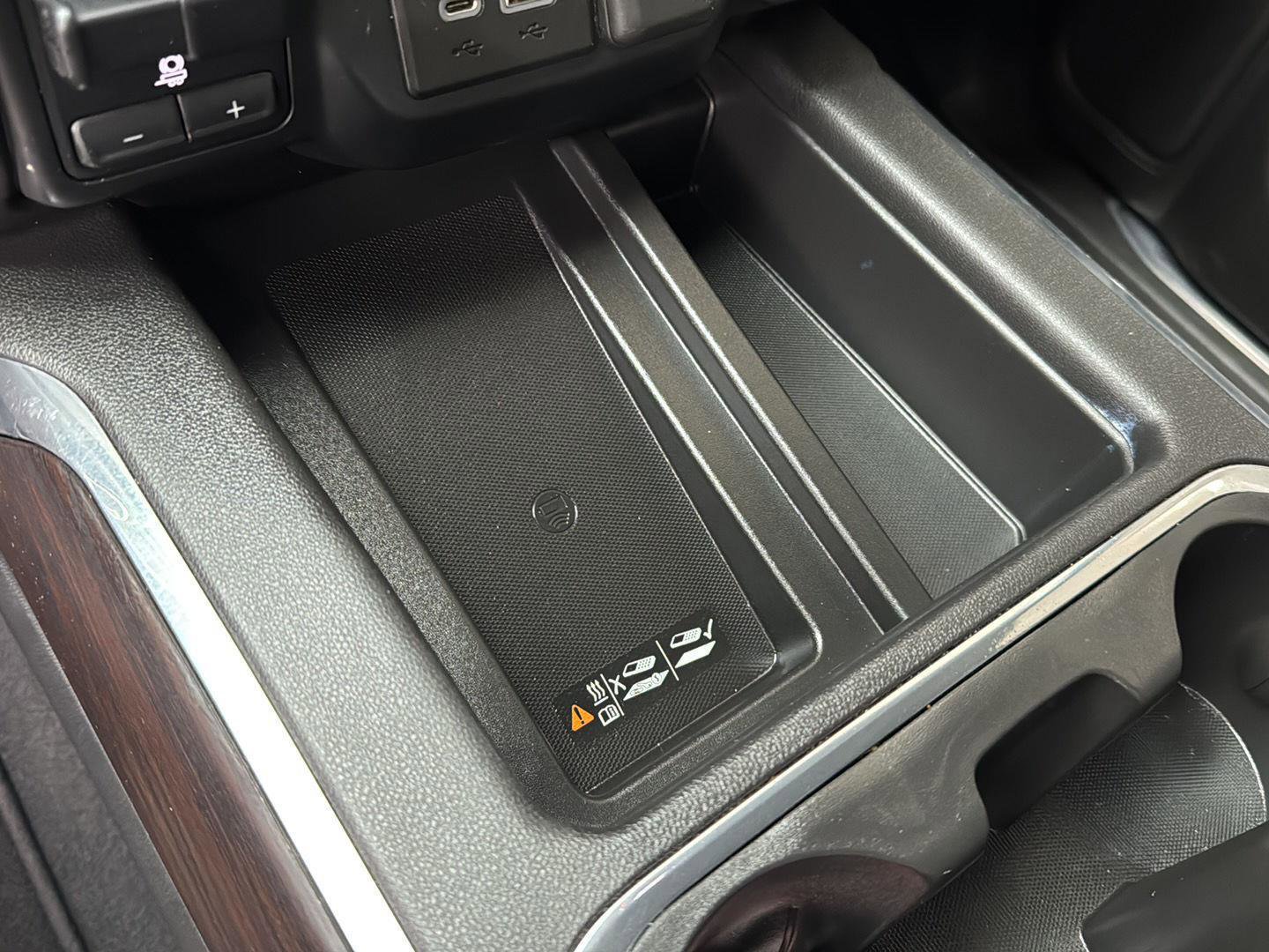 Used 2020 GMC Sierra 1500 SLT w/ SLT Premium Plus Package image 25