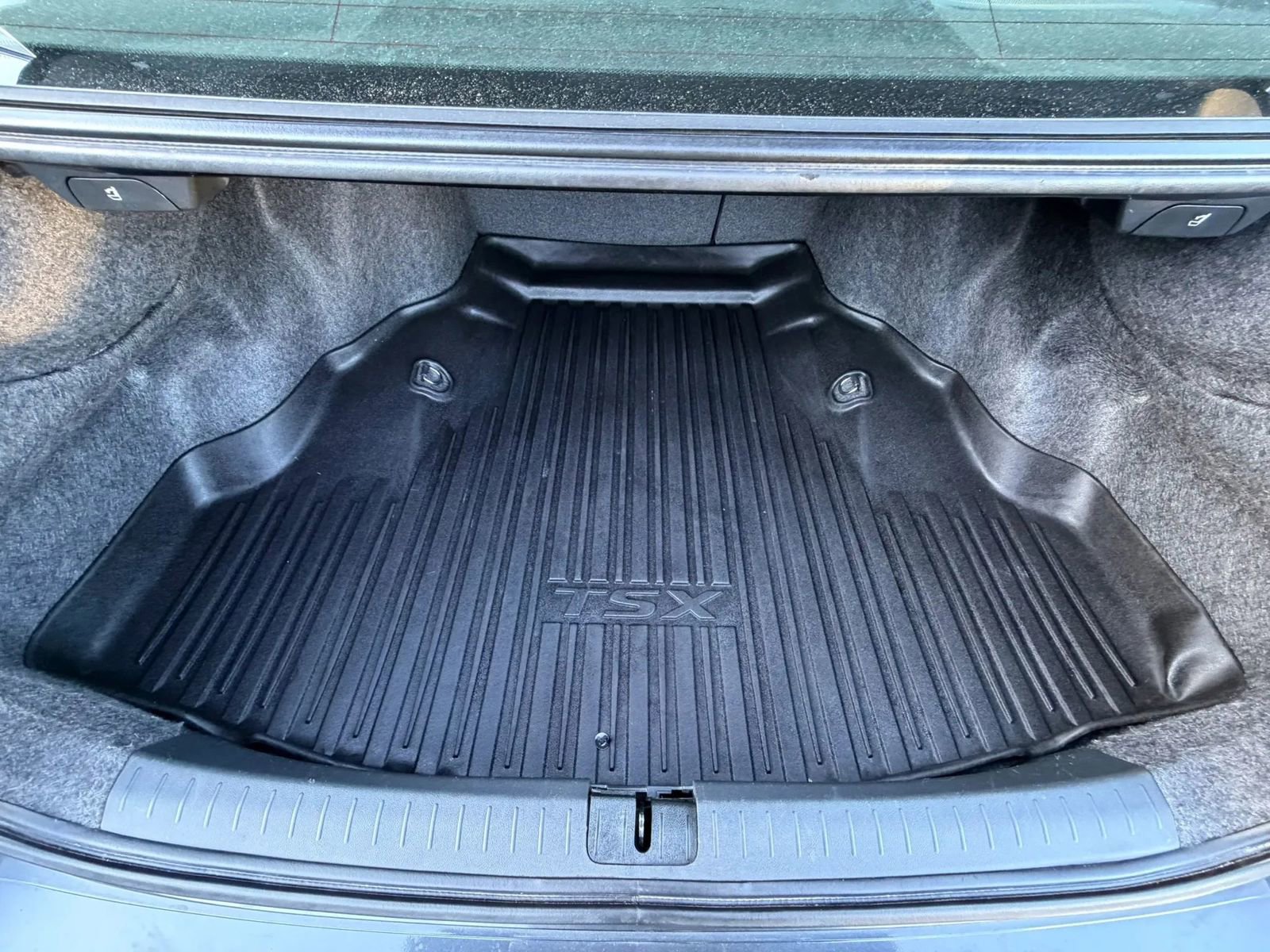 Used 2011 Acura TSX Sedan image 11