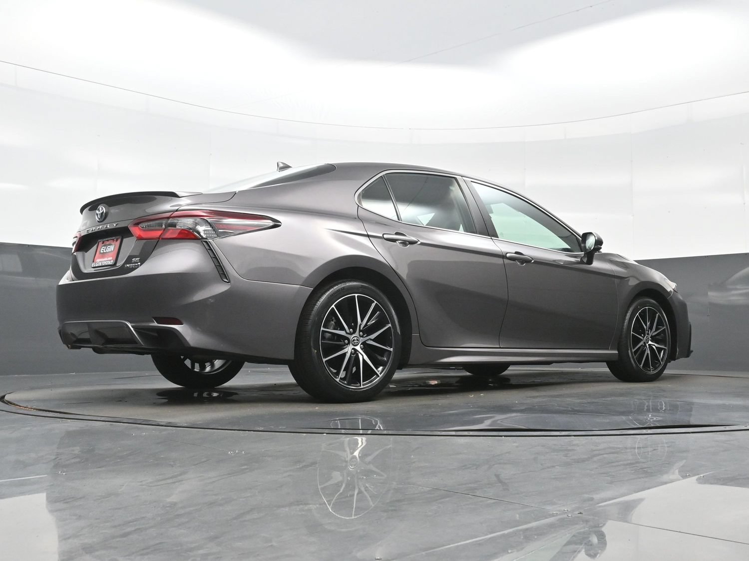 Used 2023 Toyota Camry SE FWD image 34
