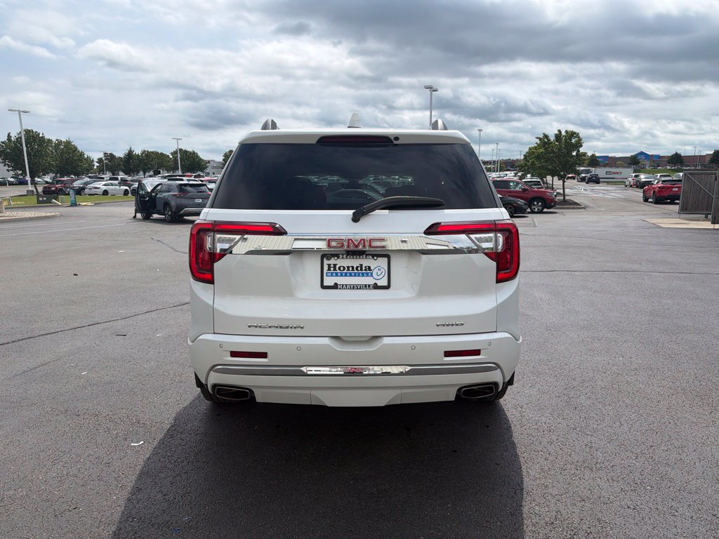 Used 2023 GMC Acadia Denali w/ Denali Ultimate Package AWD/4WD image 6