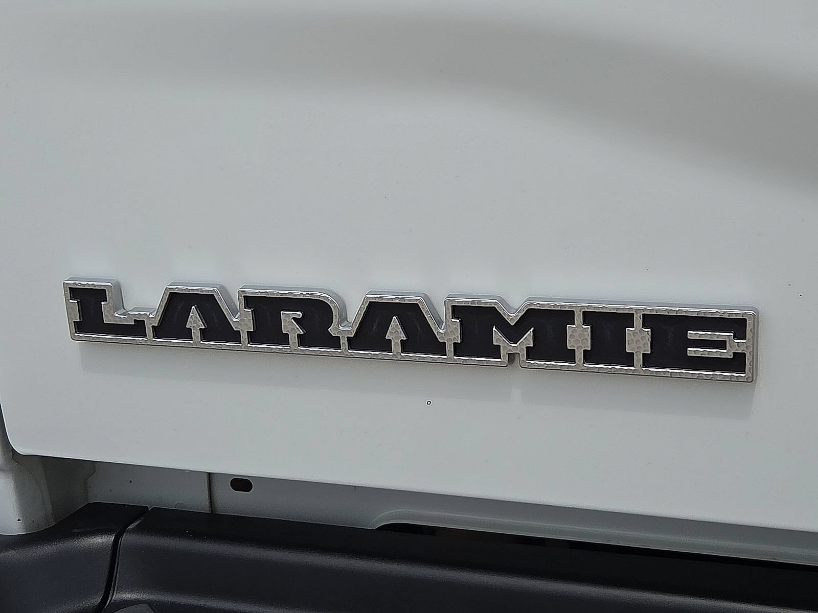 Used 2024 RAM 2500 Laramie AWD/4WD image 9