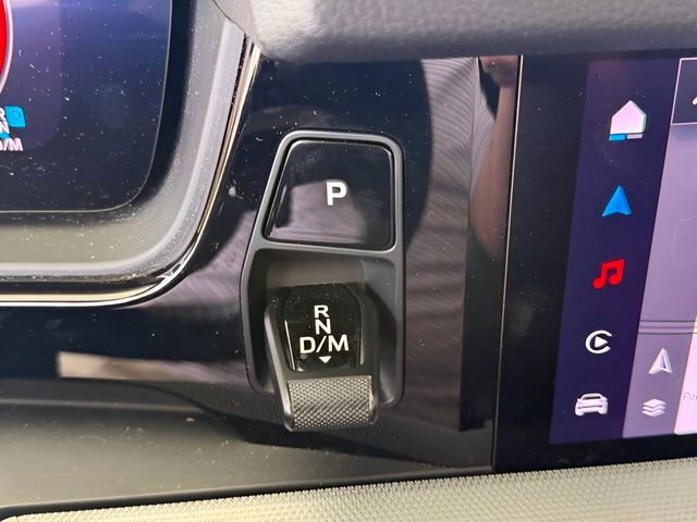 Used 2024 Porsche Cayenne Coupe image 24