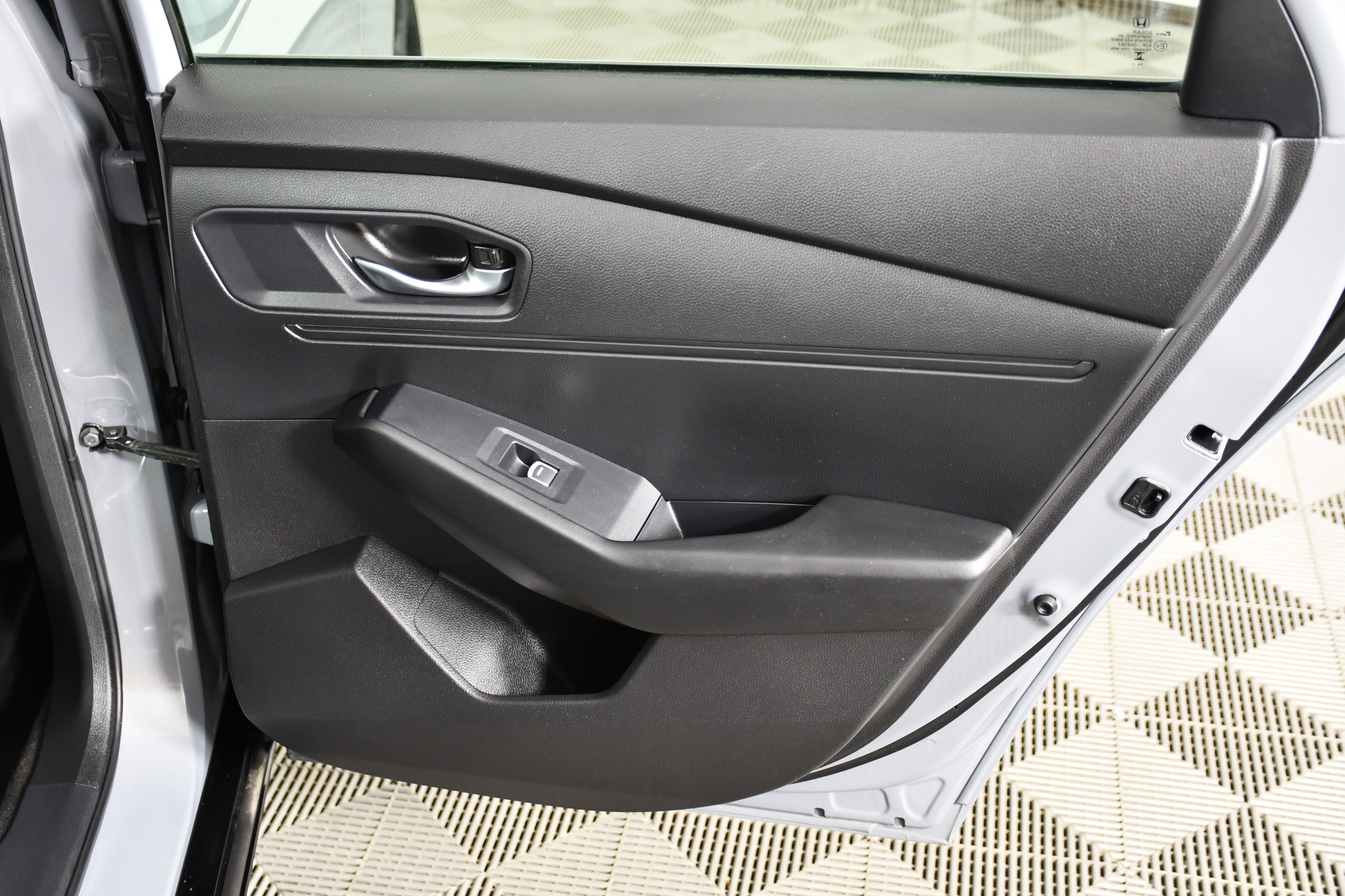 Used 2025 Honda Accord Sport image 36