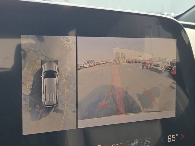 New 2026 Chevrolet Traverse RS w/ LPO, Floor Liner Package AWD/4WD image 5