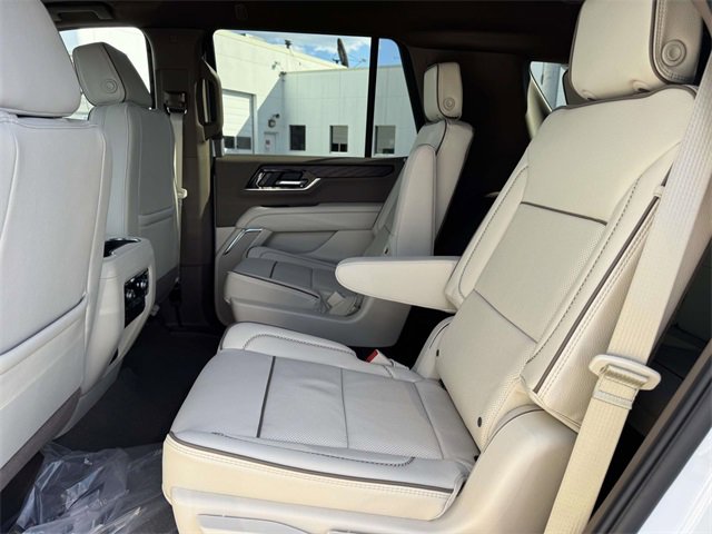 New 2026 GMC Yukon Denali image 9