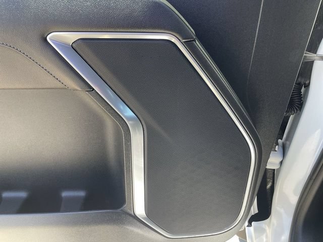 Used 2023 Chevrolet Silverado 1500 LT AWD/4WD image 23